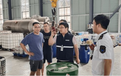 萬全鎮開展夏季危險化學品生產經營環節安全生產檢查工作